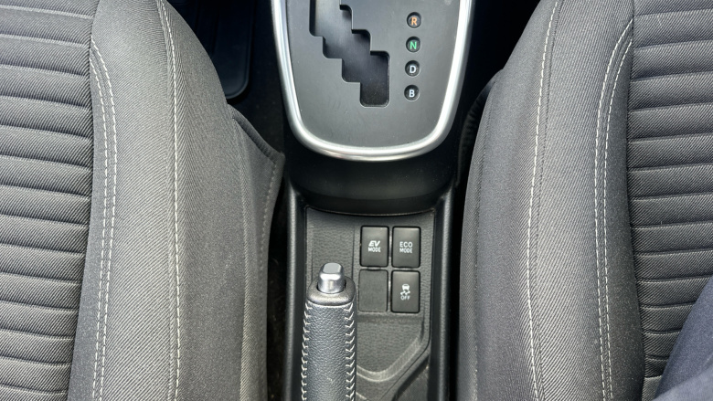 Toyota Yaris 1.5 Hybrid Icon 5dr CVT Hybrid Hatchback